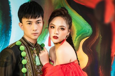 Thu Quỳnh - Anh Vũ tái hợp "tình tứ" sau "Hương vị tình thân"