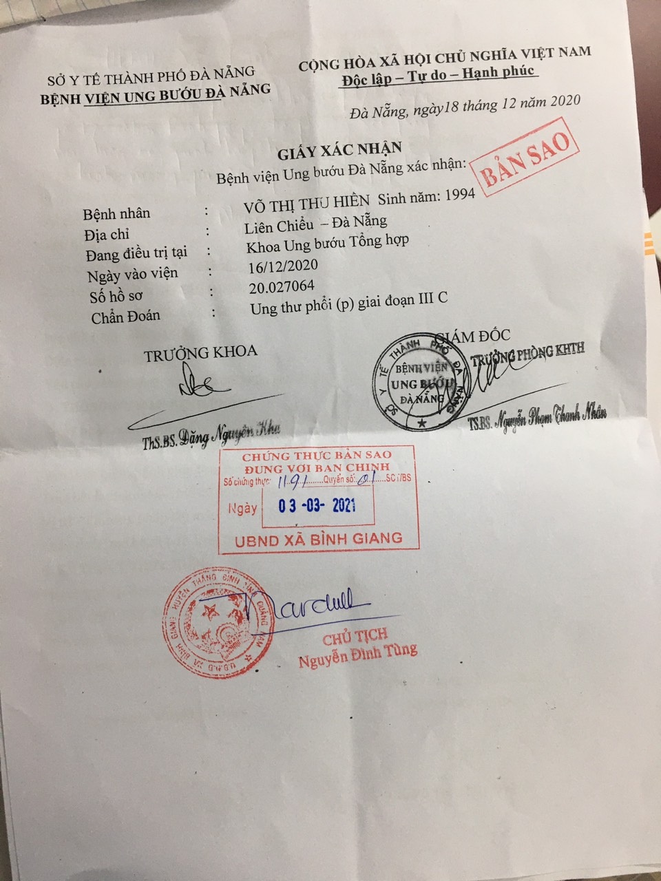 Xót thương cô gái xinh đẹp nghẹn ngào trả lễ cưới vì căn bệnh ung thư - 3 Xót thương cô gái xinh đẹp nghẹn ngào trả lễ cưới vì căn bệnh ung thư - 3