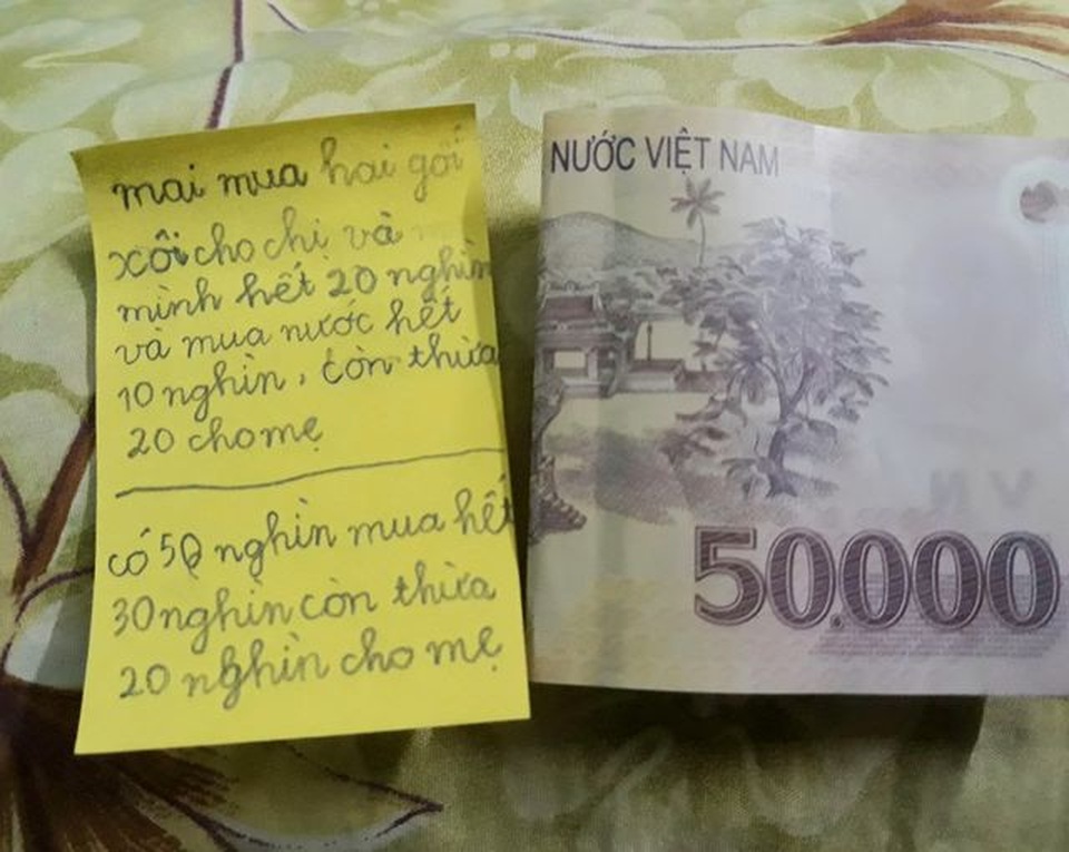 Chị gái bất ngờ trước cách em trai sử dụng 50 ngàn đồng tiền tiết kiệm - 1 Chị gái bất ngờ trước cách em trai sử dụng 50 ngàn đồng tiền tiết kiệm - 1