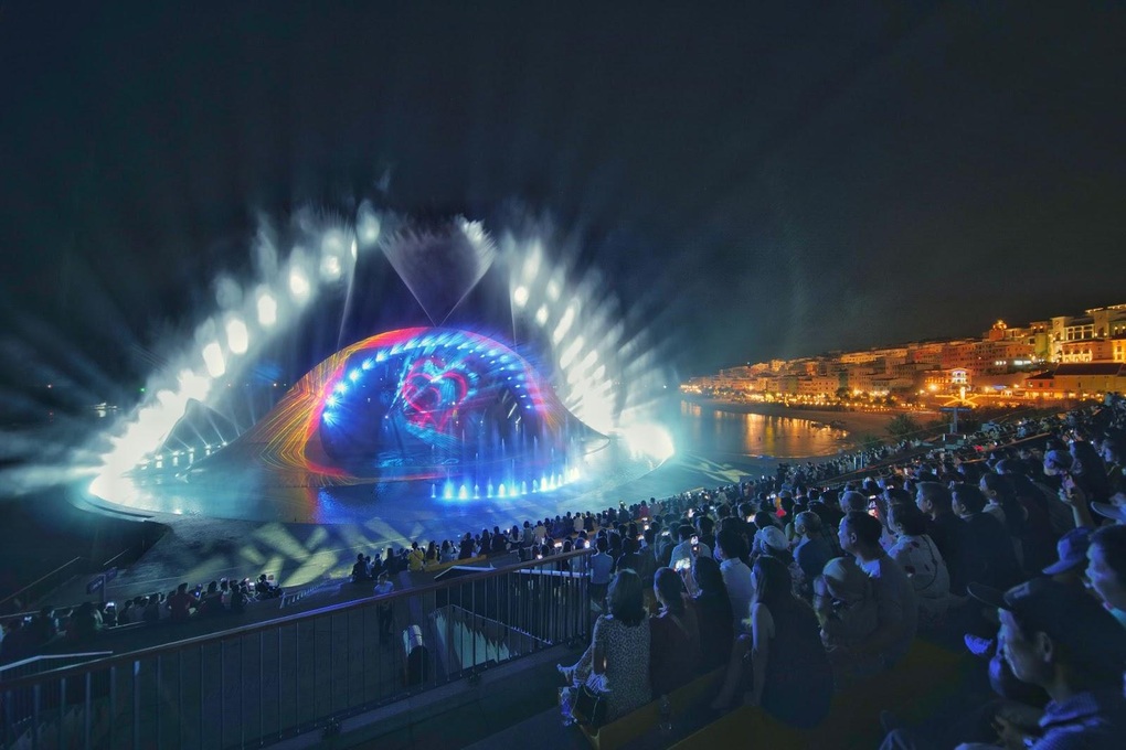 Đại tiệc âm nhạc và pháo hoa New Year Countdown 2023 tại Phú Quốc - 2 Đại tiệc âm nhạc và pháo hoa New Year Countdown 2023 tại Phú Quốc - 2