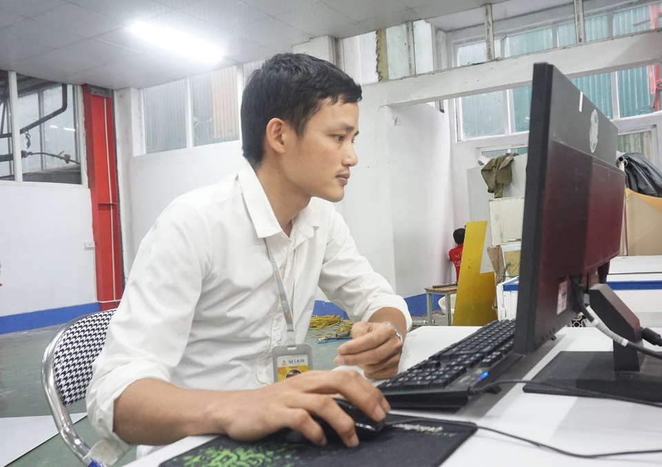 Chuyện về cây sáng kiến không bằng cấp - 4 Chuyện về cây sáng kiến không bằng cấp - 4