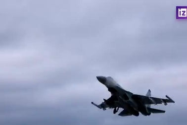"Sát thủ" Su-35S Nga phóng tên lửa chính xác phá hủy mục tiêu Ukraine