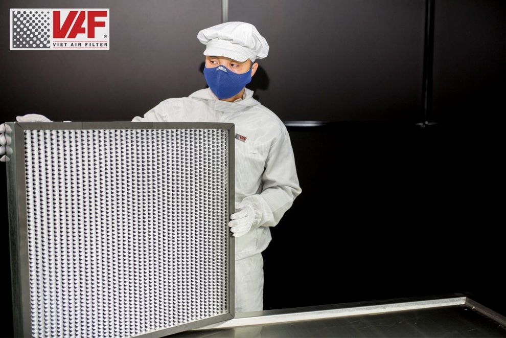 Doanh nghiệp ngành sản xuất lọc khí thiết bị phòng sạch tăng tốc ngay trong mùa dịch - 1 Doanh nghiệp ngành sản xuất lọc khí thiết bị phòng sạch tăng tốc ngay trong mùa dịch - 1