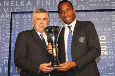 Didier Drogba được vinh danh tại Chelsea