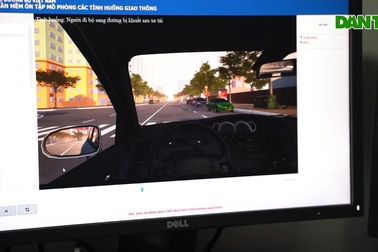 Trải nghiệm sát hạch lái xe bằng phần mềm mô phỏng mới