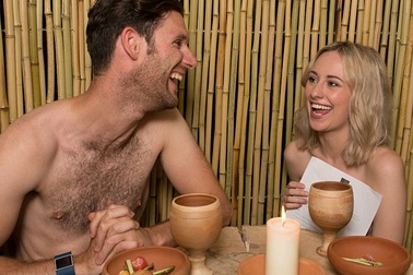 Bên trong nhà hàng khỏa thân đầu tiên ở London