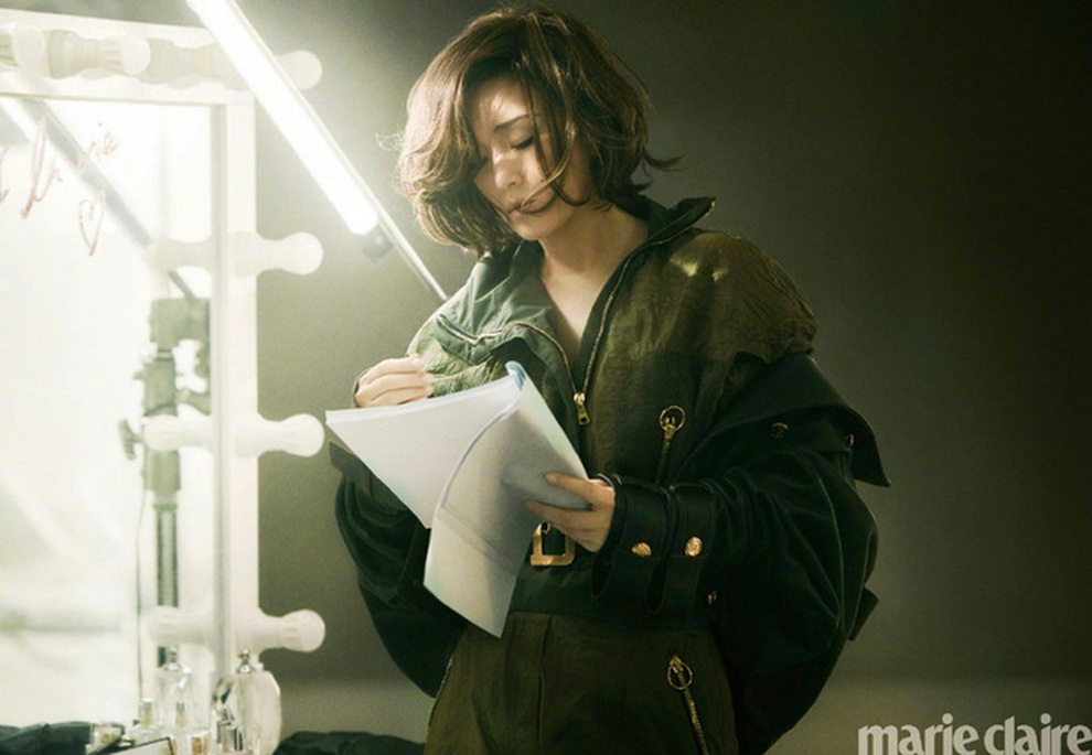 Người đàn bà đẹp Củng Lợi quyến rũ, mặn mà ở tuổi U60 - 11