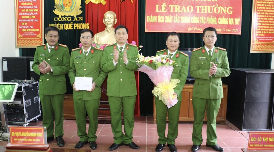 Chặt đứt đường dây mua bán ma túy sau 60 ngày xác lập chuyên án - 3 Chặt đứt đường dây mua bán ma túy sau 60 ngày xác lập chuyên án - 3
