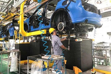 Miễn thuế linh kiện, giá ô tô sẽ giảm sâu