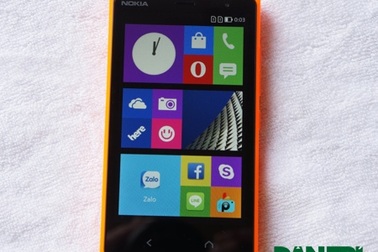 Cận cảnh Nokia X2 chính hãng tại Việt Nam