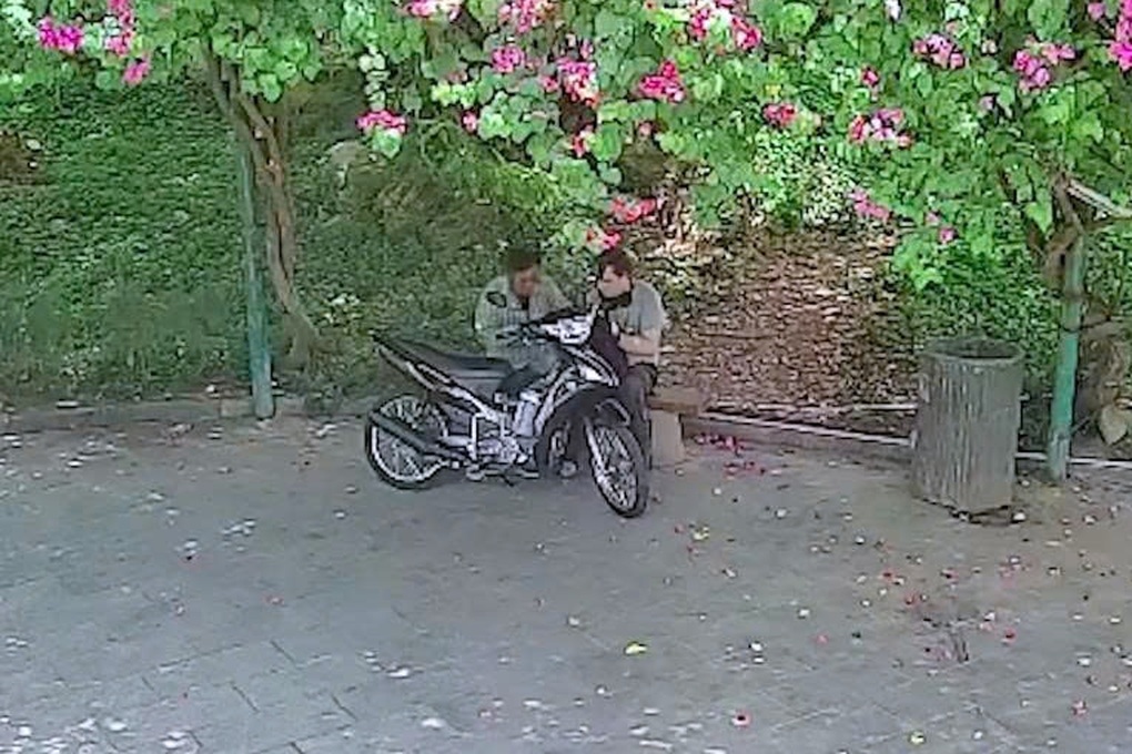 Bất tỉnh vì phê thuốc, du khách nước ngoài bị trộm cắp tài sản ở Nha Trang - 1 Bất tỉnh vì phê thuốc, du khách nước ngoài bị trộm cắp tài sản ở Nha Trang - 1