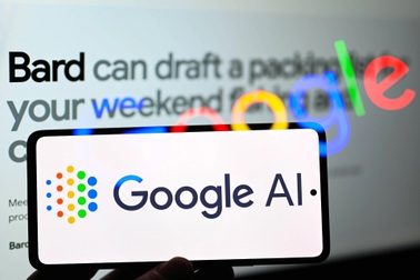 Nhân viên Google chê chatbot AI của công ty "tệ hơn cả thứ vô dụng"