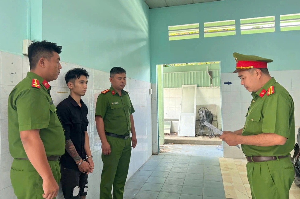 TikToker Thuận Khùng dàn dựng kịch bản, thuê người tham gia màn "trả kèo"