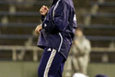 Del Bosque muốn “xoay tua” đội hình