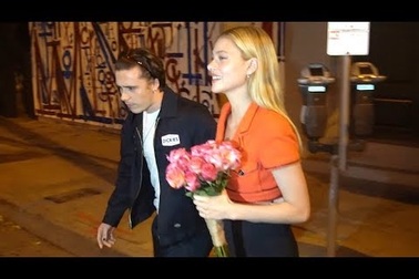 Khoảnh khắc ngọt ngào của Brooklyn Beckham và Nicola Peltz