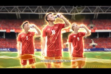 Năng lượng bứt phá giúp Quang Hải và các tuyển thủ thể hiện được hết kỹ năng của mình trên sân cỏ, nâng bóng đá Việt lên một vị thế cao hơn.