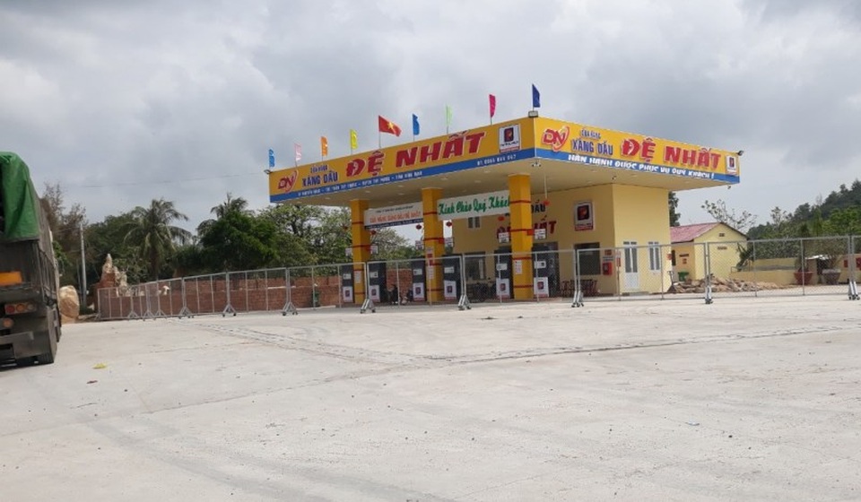 Bình Định: “Đệ Nhất” xăng dầu bị tố lấn đất, vi phạm nhiều hạng mục - 1 Bình Định: “Đệ Nhất” xăng dầu bị tố lấn đất, vi phạm nhiều hạng mục - 1