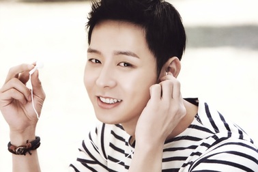 4 cô gái rút đơn kiện, Park Yoo Chun vẫn bị kết tội xâm hại tình dục