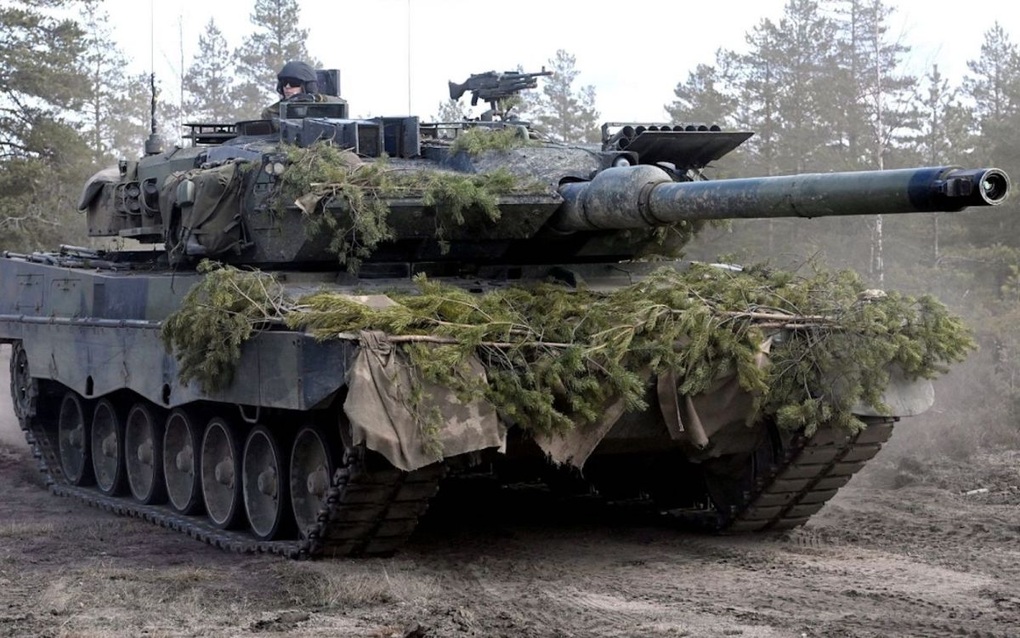 Phía sau quyết định của Đức chuyển xe tăng Leopard 2 cho Ukraine - 1 Phía sau quyết định của Đức chuyển xe tăng Leopard 2 cho Ukraine - 1