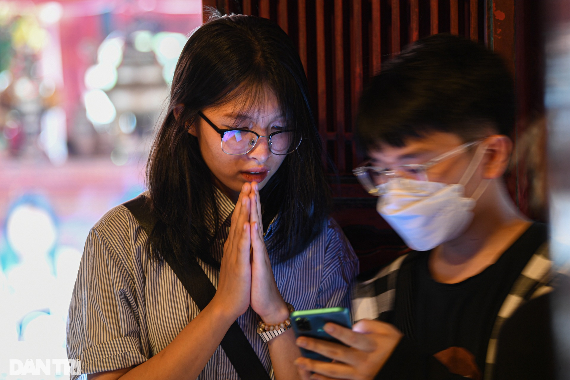 Không còn cảnh sĩ tử trèo rào xoa đầu rùa ở Văn Miếu trước mỗi kỳ thi - 9 Không còn cảnh sĩ tử trèo rào xoa đầu rùa ở Văn Miếu trước mỗi kỳ thi - 9