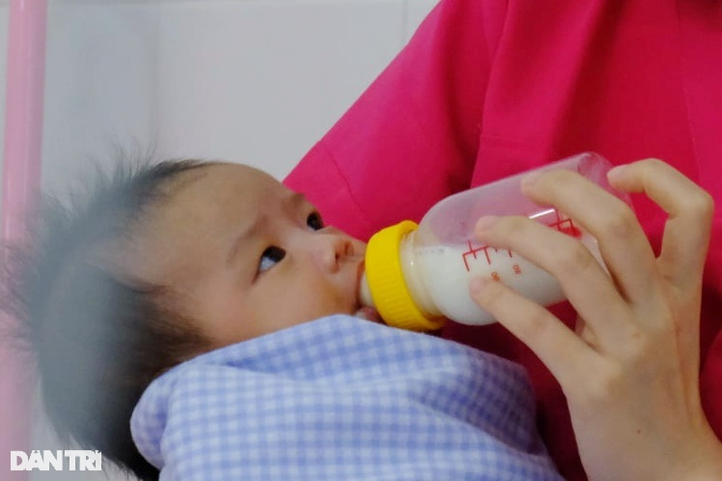 Cho con bú đến 9 tuổi, có nên không? - 2 Cho con bú đến 9 tuổi, có nên không? - 2