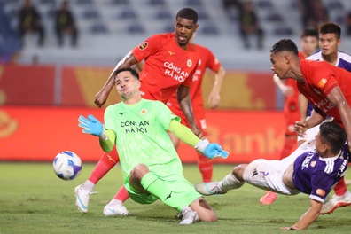 Đình Bắc ghi dấu ấn, CLB Công an Hà Nội vẫn trắng tay trước Hà Nội FC