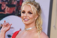 Britney Spears muốn cha thôi giám hộ mình sau 12 năm