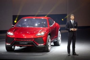 Xe việt dã Lamborghini Urus chính thức ra mắt