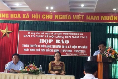 Lễ hội làng Sen phải mang đậm bản sắc văn hóa xứ Nghệ