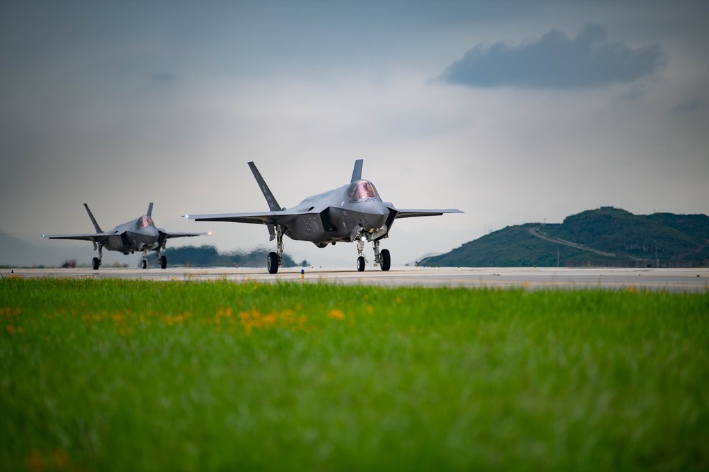 Đáp trả Triều Tiên, Mỹ điều tiêm kích F-35 tập trận chung cùng Hàn Quốc - 1 Đáp trả Triều Tiên, Mỹ điều tiêm kích F-35 tập trận chung cùng Hàn Quốc - 1