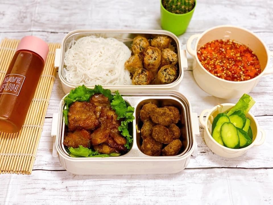 Lác mắt với hộp cơm văn phòng cô vợ đảm chuẩn bị cho chồng mỗi ngày - 10