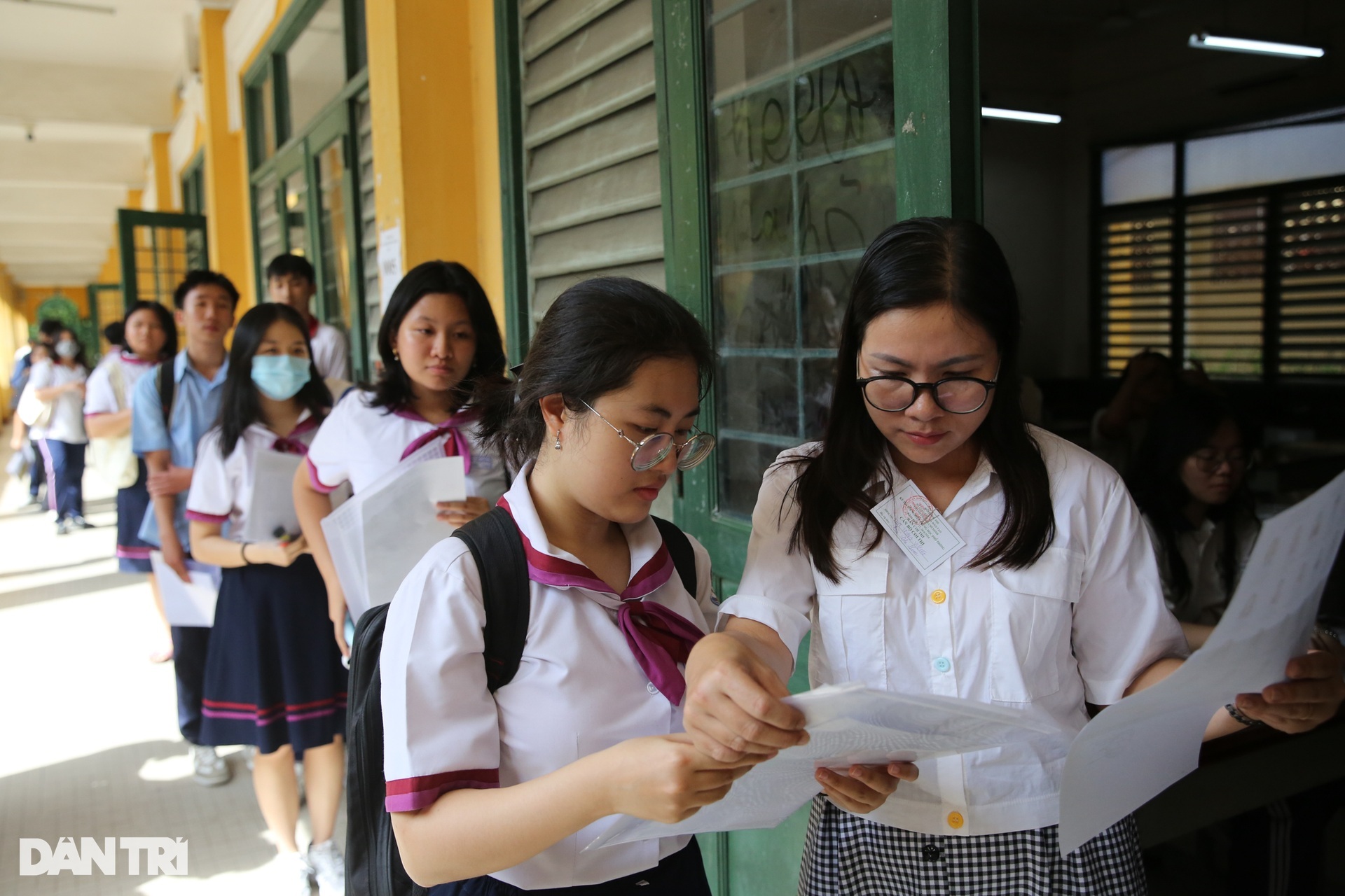 Từ việc loạt trường đại học định bỏ xét tuyển tổ hợp văn - sử - địa - 1 Từ việc loạt trường đại học định bỏ xét tuyển tổ hợp văn - sử - địa - 1