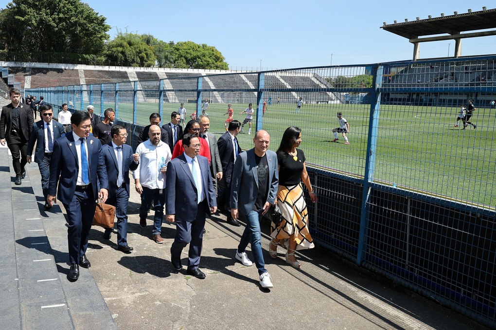 Thủ tướng mong có ngày Việt Nam - Brazil gặp nhau ở chung kết World Cup - 2 Thủ tướng mong có ngày Việt Nam - Brazil gặp nhau ở chung kết World Cup - 2