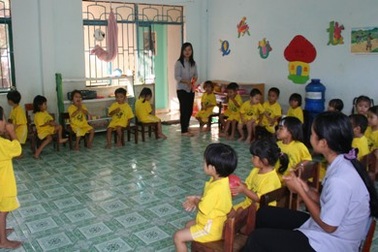 TPHCM miễn, giảm học phí cho hộ nghèo  