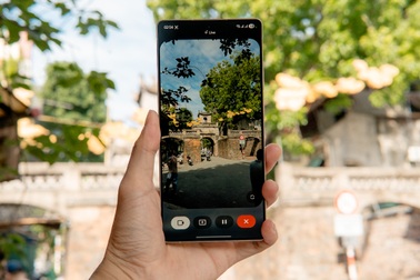 Trải nghiệm khám phá Hà Nội bằng Gemini Live trên Galaxy S25 Series