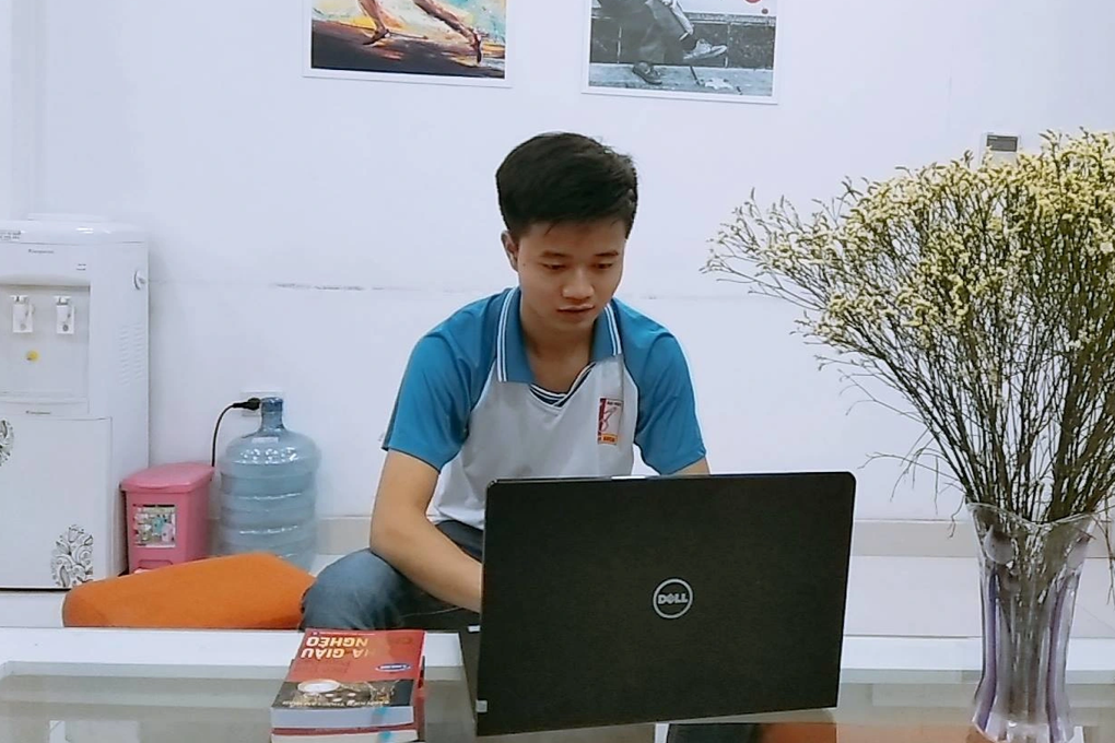 Chàng trai Hà Tĩnh giành ba học bổng toàn phần bậc Tiến sĩ tại Mỹ - 2 Chàng trai Hà Tĩnh giành ba học bổng toàn phần bậc Tiến sĩ tại Mỹ - 2