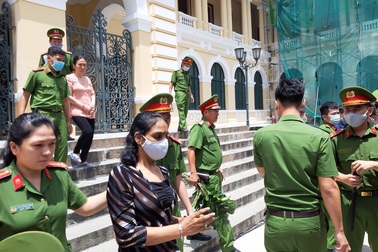 Mang ma túy vào Việt Nam, người phụ nữ Malaysia bị tử hình