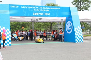 Khởi động Cuộc thi Lái xe sinh thái Tiết kiệm nhiên liệu 2016