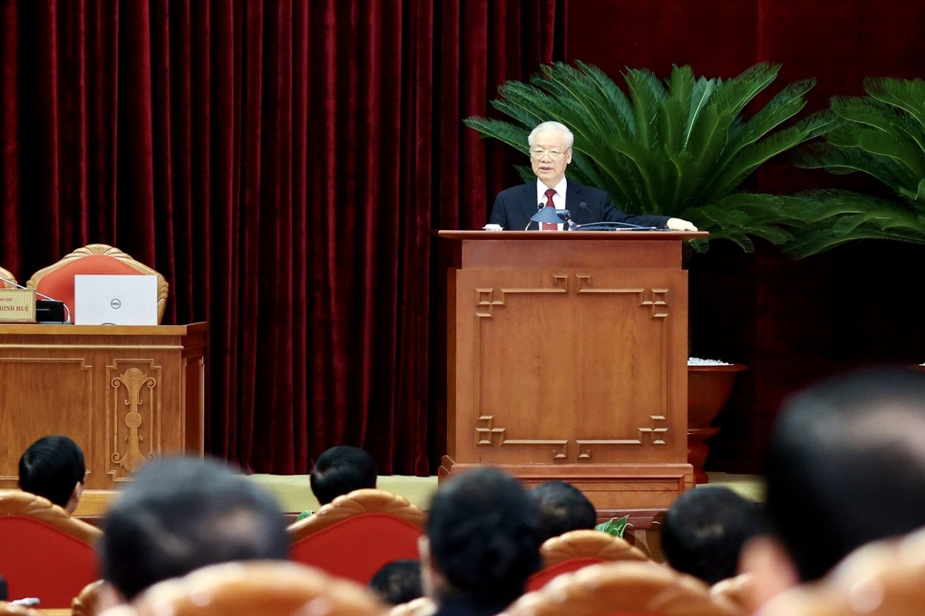 Hội nghị Trung ương 6 đã hoàn thành công việc rất quan trọng và phức tạp - 1 Hội nghị Trung ương 6 đã hoàn thành công việc rất quan trọng và phức tạp - 1