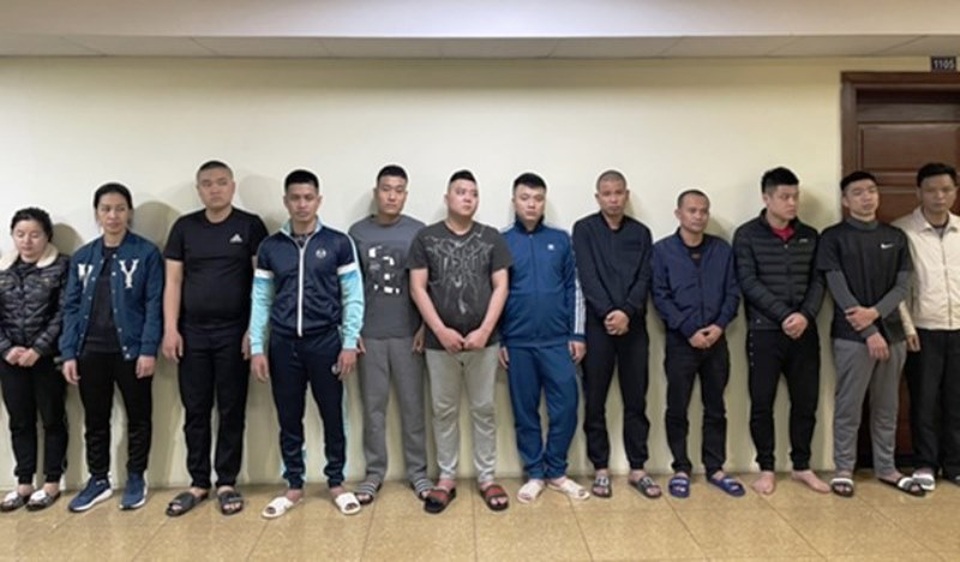 Triệt phá đường dây cá độ bóng đá trên 400 tỷ đồng - 1 Triệt phá đường dây cá độ bóng đá trên 400 tỷ đồng - 1