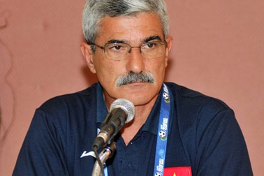 HLV Calisto: “Thủ môn Hồng Sơn vắng mặt không phải vì phong độ kém”