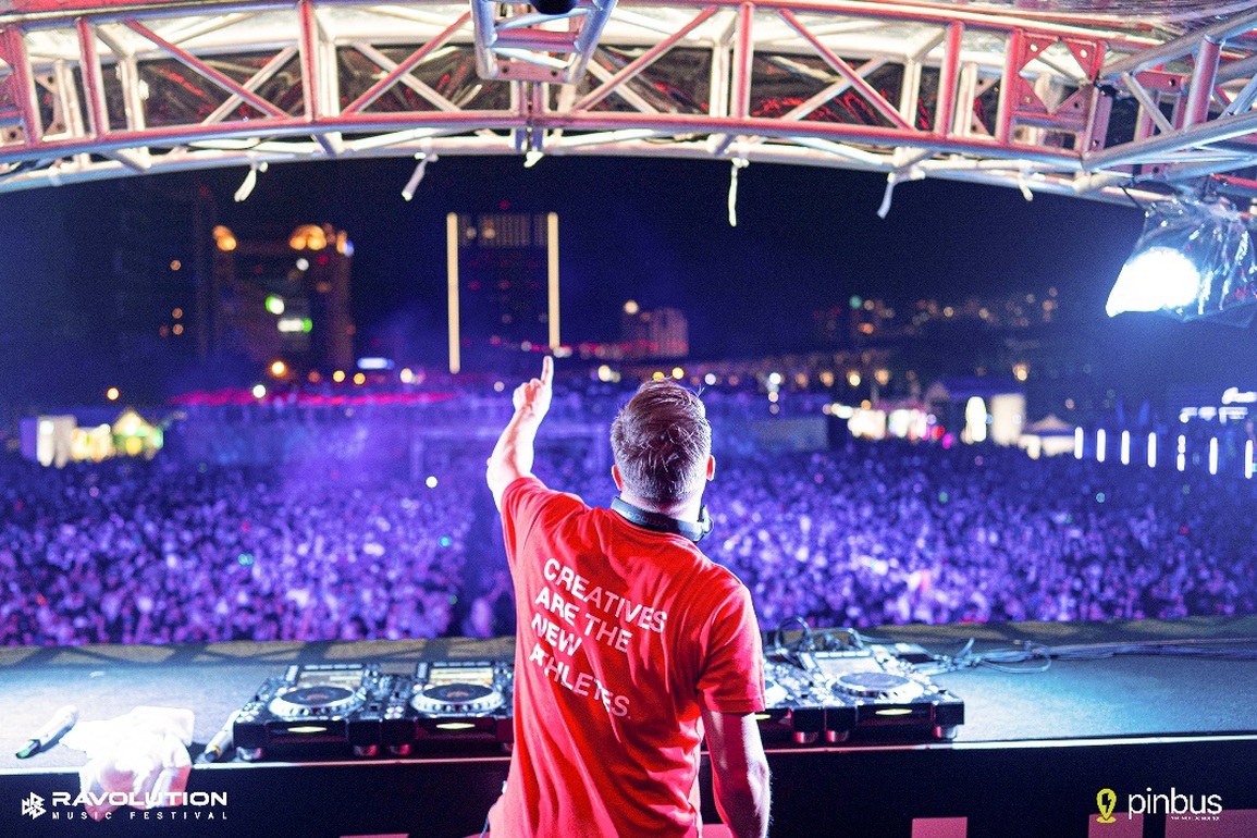 Khai hè tuyệt đỉnh với sự trở lại của Pinbus Ravolution Music Festival 2022 - 4 Khai hè tuyệt đỉnh với sự trở lại của Pinbus Ravolution Music Festival 2022 - 4