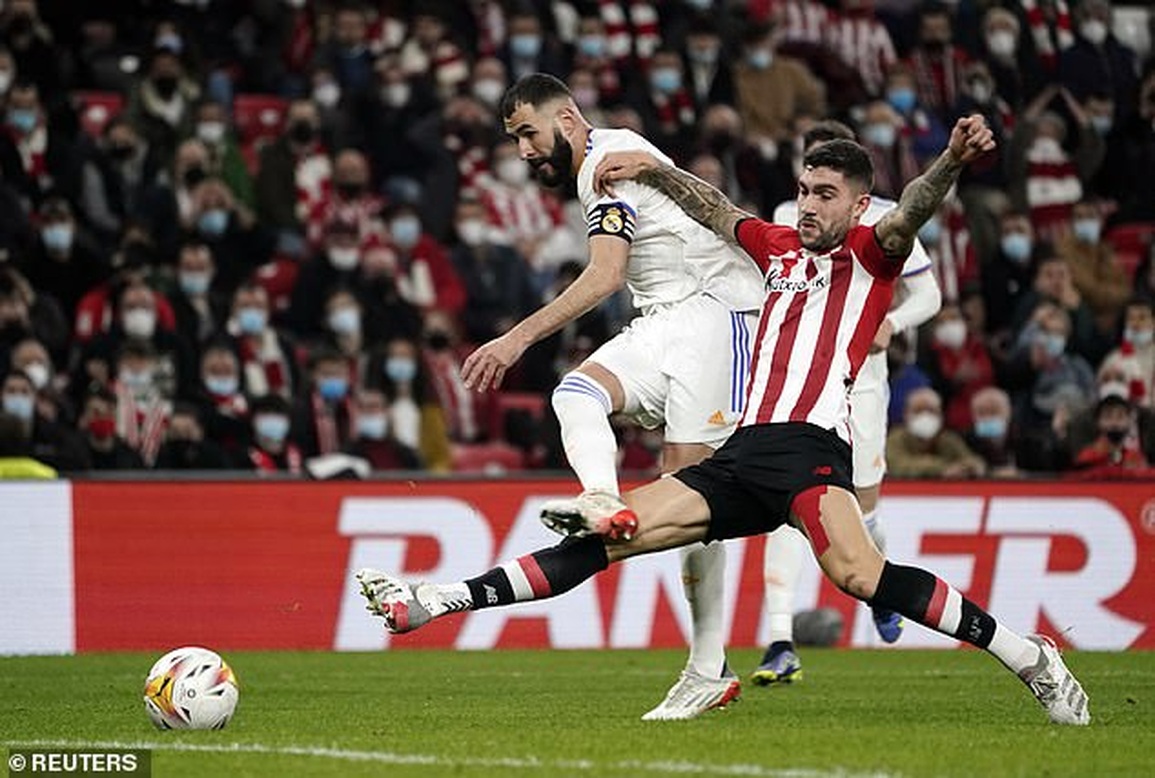Benzema lập cú đúp, Real Madrid xây chắc ngôi đầu La Liga - 2 Benzema lập cú đúp, Real Madrid xây chắc ngôi đầu La Liga - 2