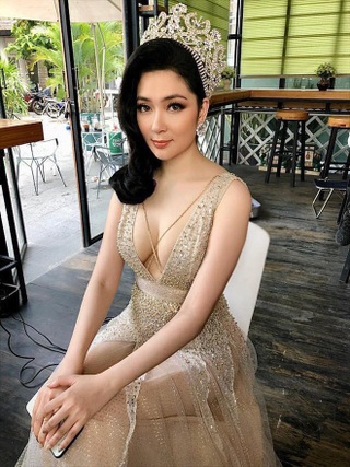 Nhan sắc của Hoa hậu Nguyễn Thị Huyền 22 năm sau khi đăng quang - 3
