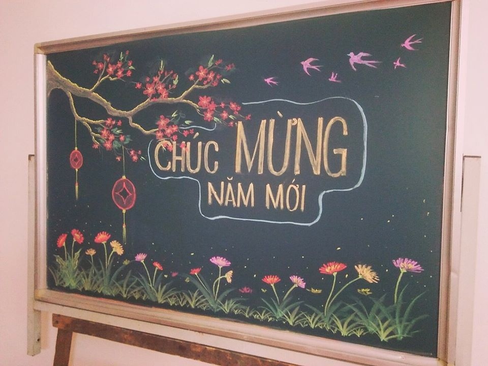 Thầy giáo vẽ hoa phượng lên bảng khiến người xem trầm trồ, ngưỡng mộ - 14 Thầy giáo vẽ hoa phượng lên bảng khiến người xem trầm trồ, ngưỡng mộ - 14