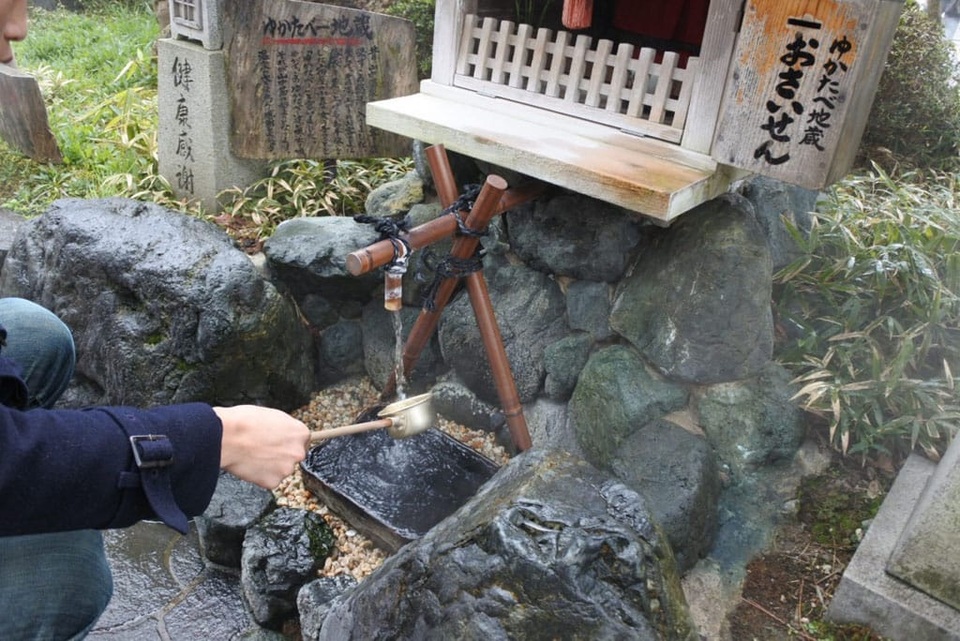 Đắp mặt nạ bằng vàng tại onsen tốt nhất Nhật Bản - 3 Đắp mặt nạ bằng vàng tại onsen tốt nhất Nhật Bản - 3