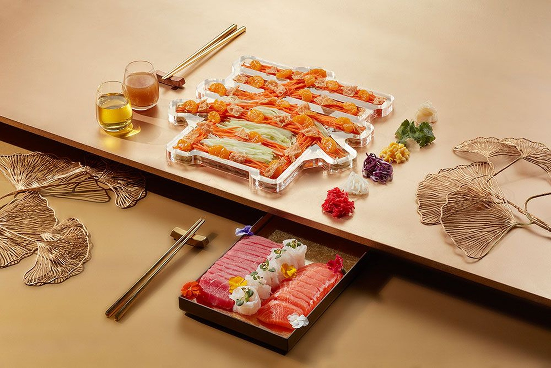 Vì sao món gỏi cá sống Yusheng thường được ăn vào dịp Tết Nguyên đán? - 6 Vì sao món gỏi cá sống Yusheng thường được ăn vào dịp Tết Nguyên đán? - 6