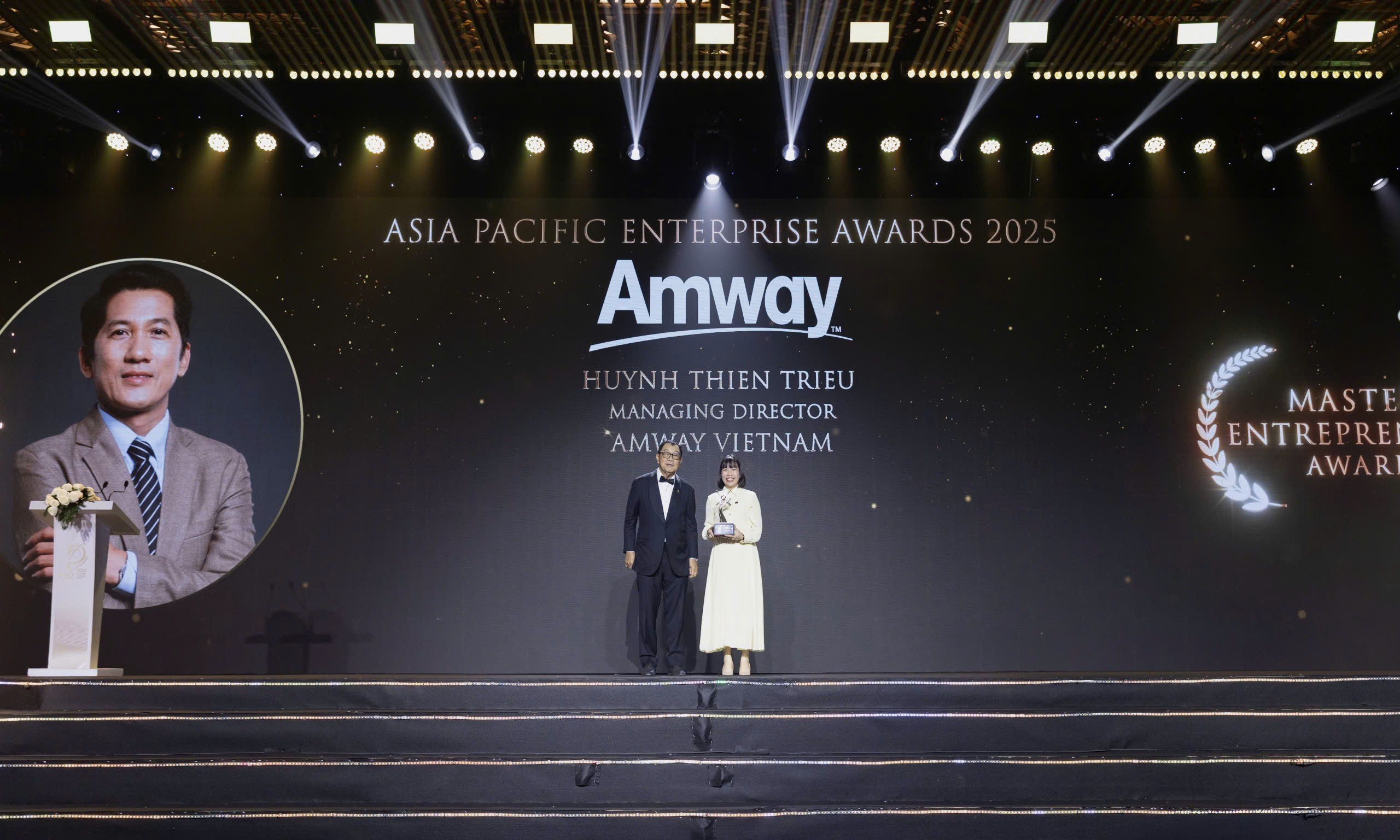 Tổng giám đốc Amway Việt Nam nhận giải thưởng “Doanh nhân xuất sắc châu Á 2025” - 1