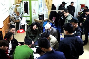 Phá đường dây cho vay nặng lãi với lãi suất hơn 300%/năm