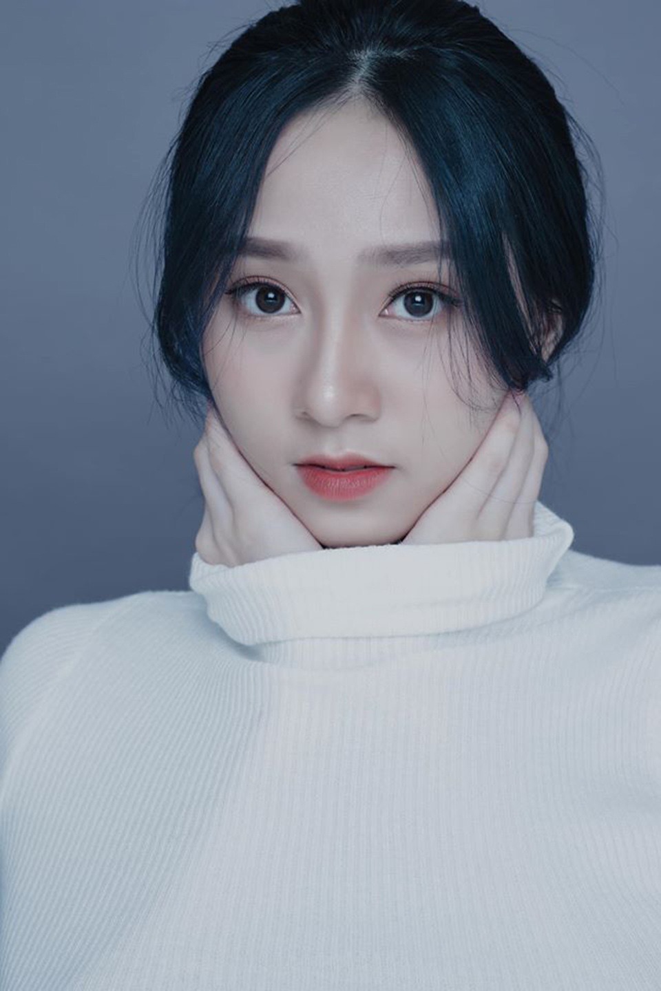 Tan chảy vì nụ cười tỏa nắng của nữ sinh bị liệt cả hai chân - 2 Tan chảy vì nụ cười tỏa nắng của nữ sinh bị liệt cả hai chân - 2